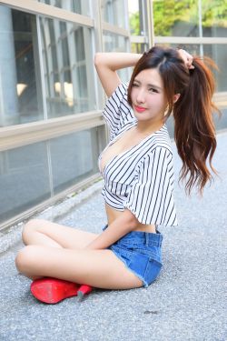 靓靓女生小说网